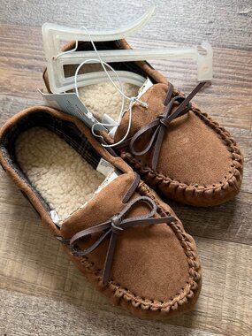 Boys Lionel Mocassin House Slippers - Cat & Jack Chestnut 1